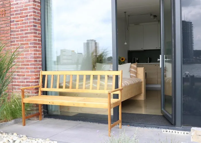 Maasview Couette-café Rotterdam